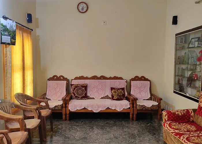 Kurumbalakotta Village Homestay